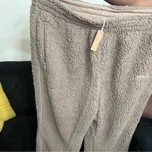 Skims straight leg teddy tan new with tags